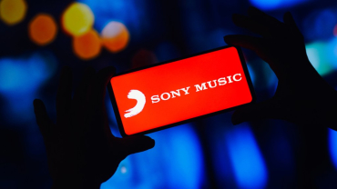 sony-music-chief-calls-for-free-streamers-to-pay-‘modest-fee’