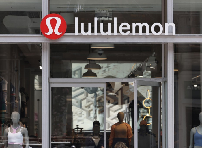 this-lululemon-new-parent-tote-bag-is-water-repellent-&-ready-to-carry-all-your-essentials:-shop-now