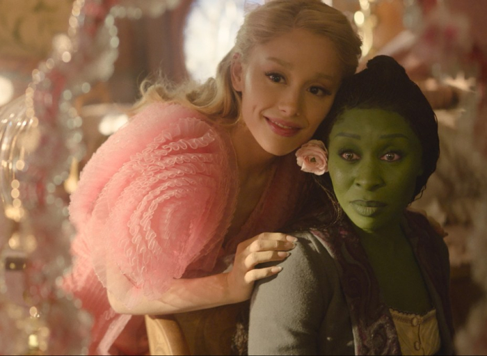hear-ariana-grande-sing-new-snippets-of-‘popular’-in-‘wicked’-teaser