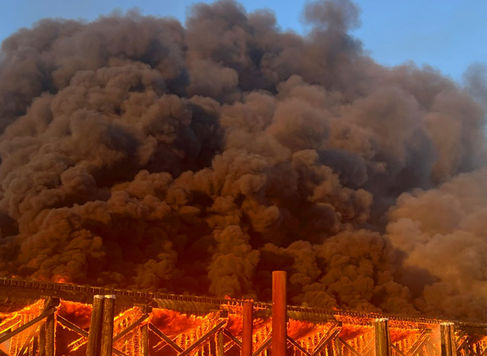 massive-fire-destroys-canadian-bridge,-stunning-photos-show
