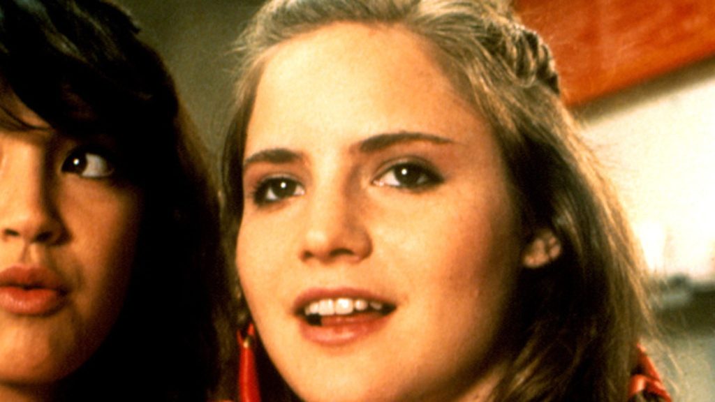 stacy-in-‘fast-times-at-ridgemont-high’-‘memba-her?!