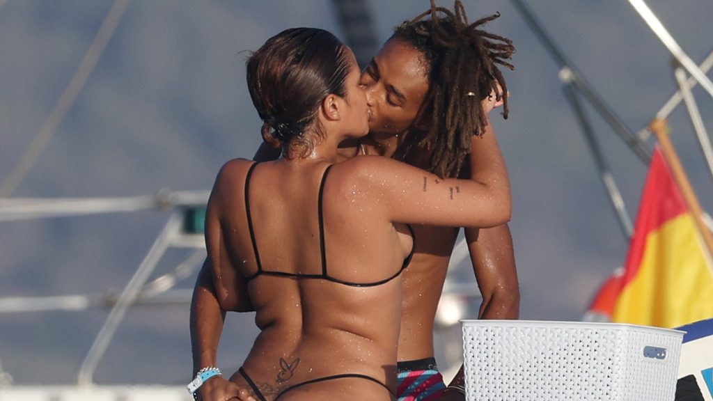 jaden-smith-packs-on-pda-with-ig-model-khleopatre,-signs-of-sab-zada-split