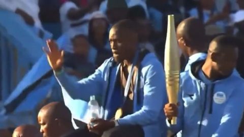 letsile-tebogo-welcomed-home-by-30k-botswana-fans-after-olympic-gold