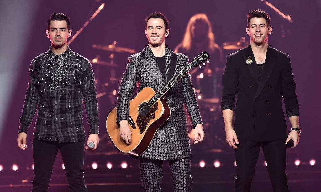 the-best-jonas-brothers-songs:-20-decade-defying-pop-gems