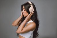 kim-kardashian-teams-with-beats-for-limited-edition-headphones:-here’s-how-to-get-them-on sale