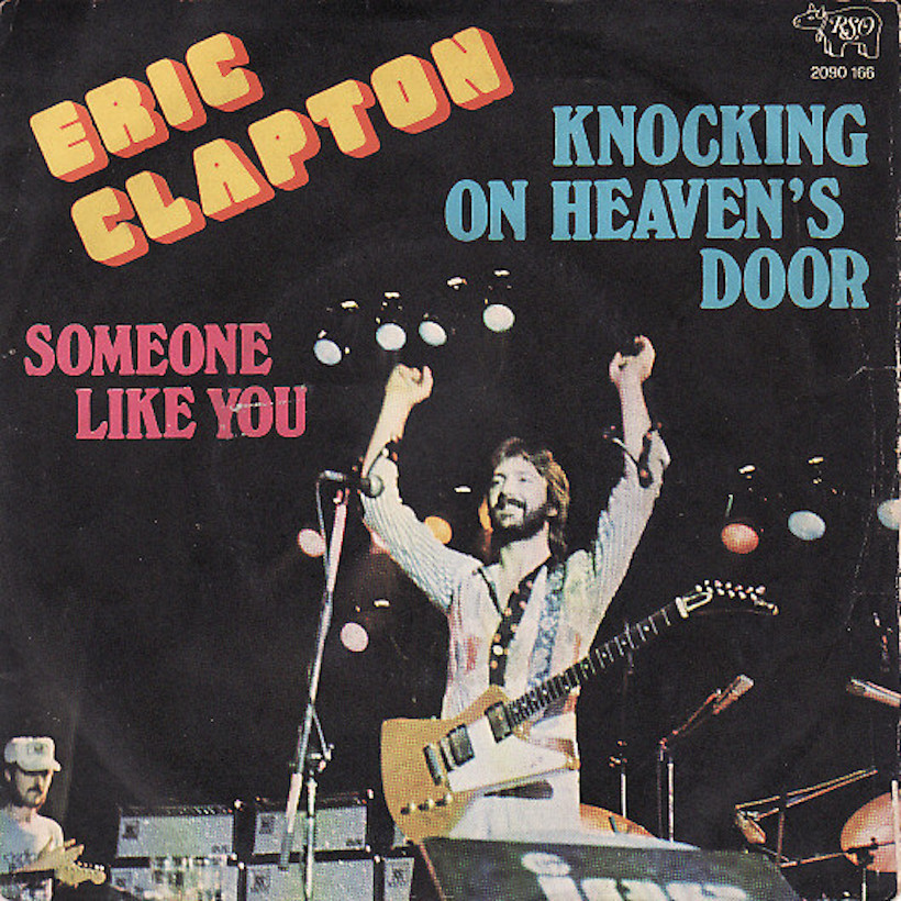 ‘knockin’-on-heaven’s-door’:-eric-clapton-tips-his-hat-to-bob-dylan