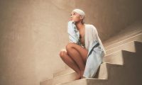 how-ariana-grande-redefined-pop-music-with-‘sweetener’-and-‘thank-u,-next’