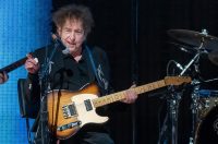 bob-dylan-to-contribute-‘don’t-fence-me-in’-cover-for-ronald-reagan biopic