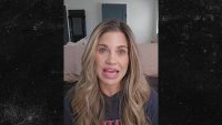 ‘boy-meets-world’-danielle-fishel-thankful-for-support-amid-cancer-battle