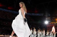 taylor-swift-gives-behind-the-scenes-look-at-eras-tour-in-‘i-can-do-it-with-a-broken-heart’-music video