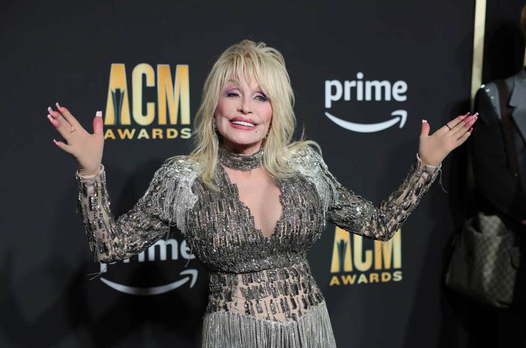 dolly-parton-launches-her-own-cosmetics-line:-‘a-little-red-lipstick-never hurt’