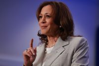 kamala-harris-says-‘everyone-should-know’-this-1970s song