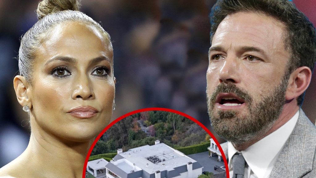 j-lo-&-ben-affleck’s-beverly-hills-mansion-will-likely-sit-for-a-while