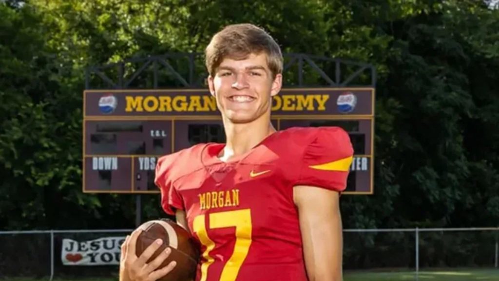 alabama-hs.-quarterback-dead-at-16-after-suffering-head-injury-during-game