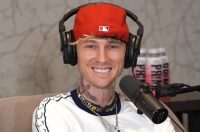 machine-gun-kelly-feels-white-people-stigmatize-him-for-his-place-in hip-hop