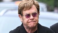 elton-john-says-he’s-recovering-from-severe-eye-infection,-limited-vision