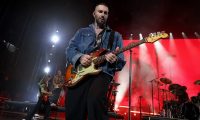 maroon-5-and-cardi-b’s-‘girls-like-you’-video-joins-youtube-billions-club