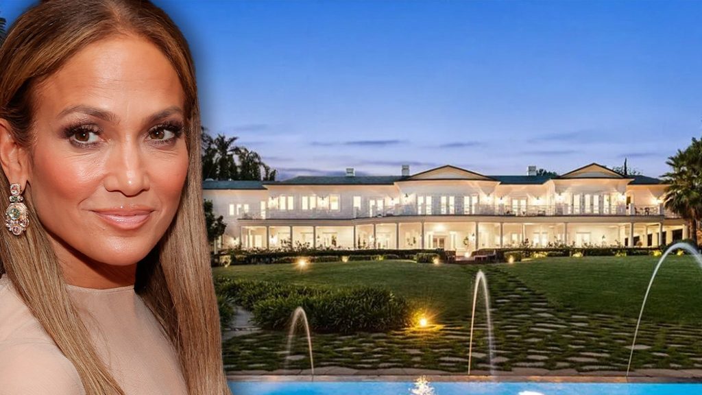 jennifer-lopez-negotiating-to-buy-famous-los-angeles-mansion,-azria-estate