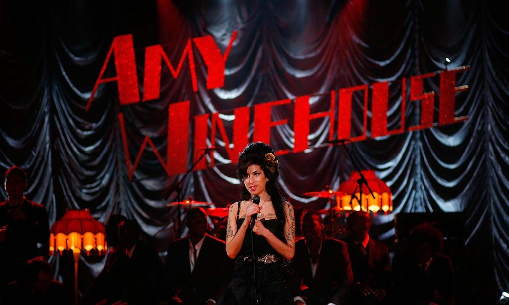 amy-winehouse-in-america:-five-key-moments-in-the-star’s-us.-breakthrough