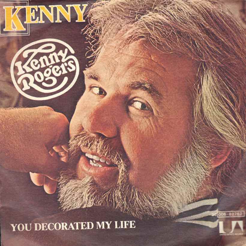 ‘you-decorated-my-life’:-kenny-rogers-picks-another-winner,-eventually