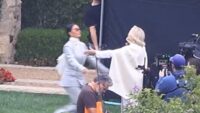 kim-kardashian-&-glenn-close-hug-it-out-on-‘all’s-fair’-set