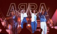 ‘live-at-wembley-arena’:-how-abba-took-their-live-show-beyond-expectations